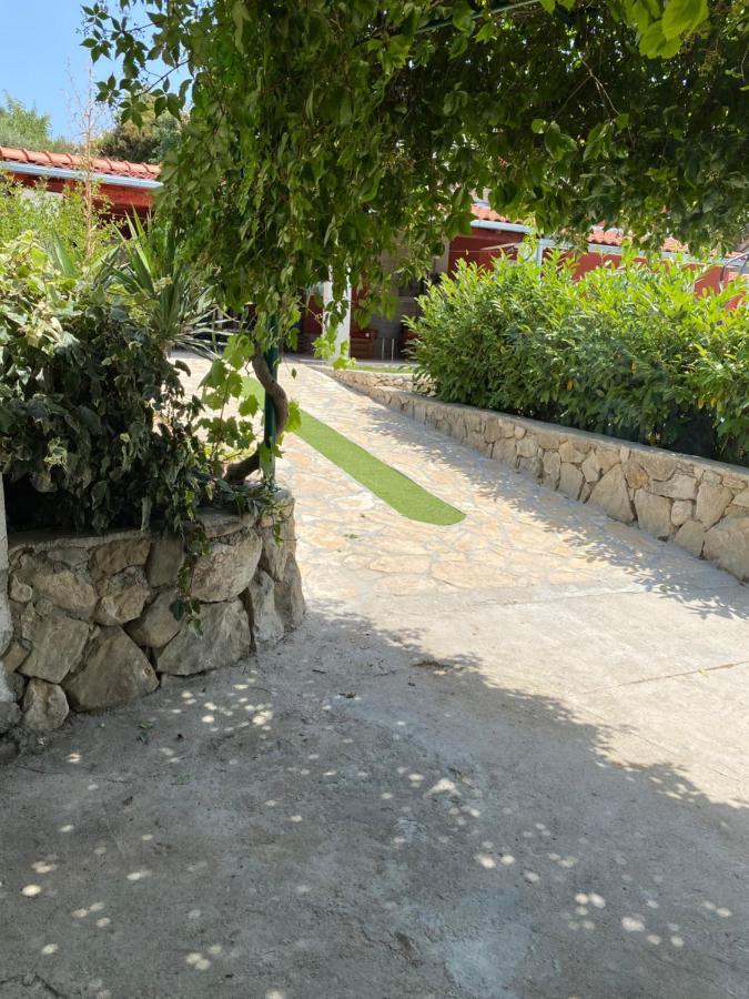 Villa D'Amante Klis Exteriör bild